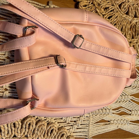 Light pink pleather unicorn mini backpack with sequins - Picture 4 of 4